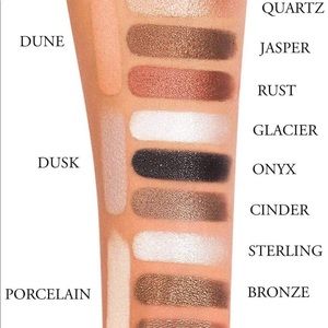 Kay Von D - shade and light glimmer eye palette